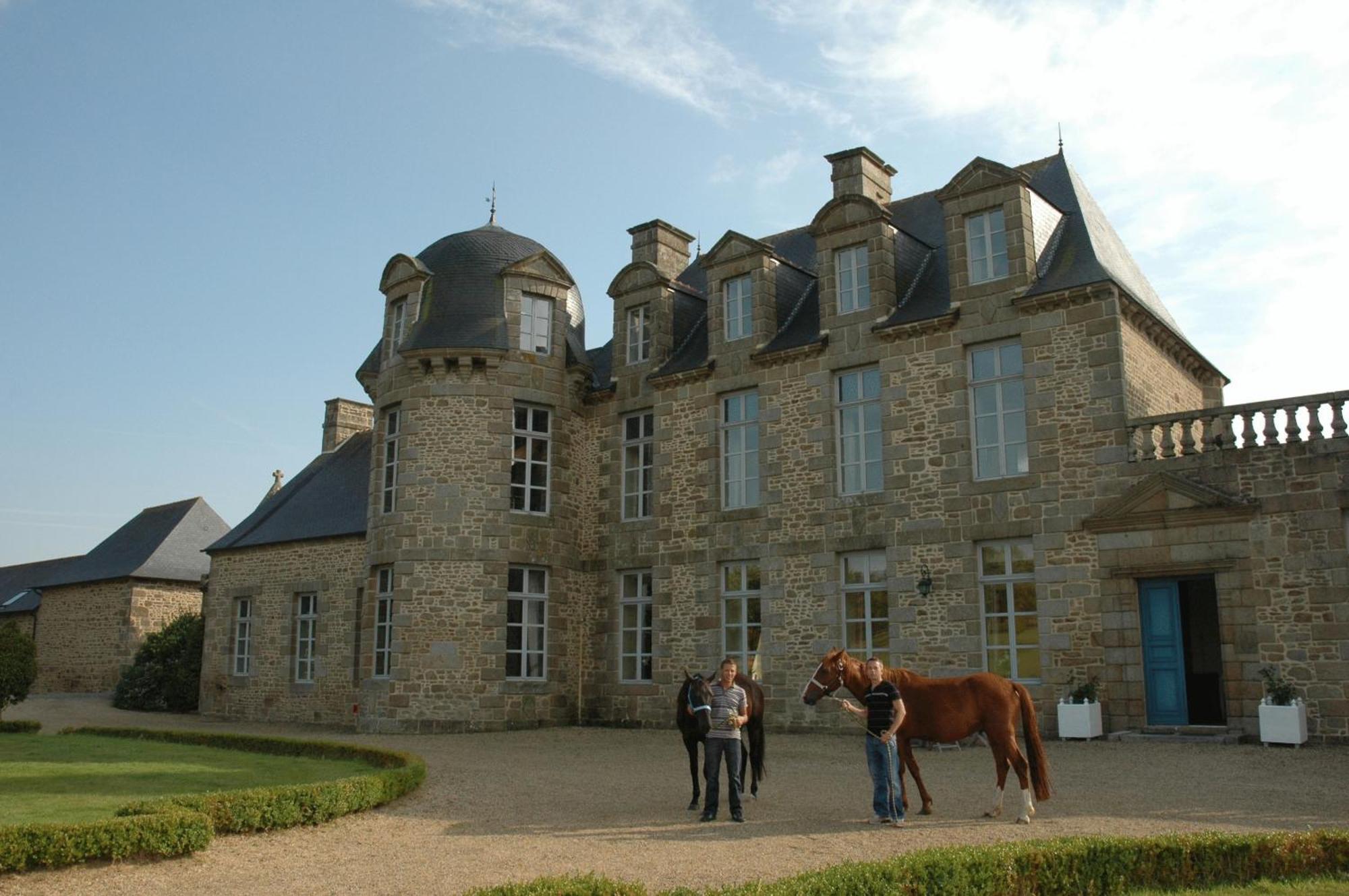 Chateau Du Bois-Guy Golf Parigne Exterior photo